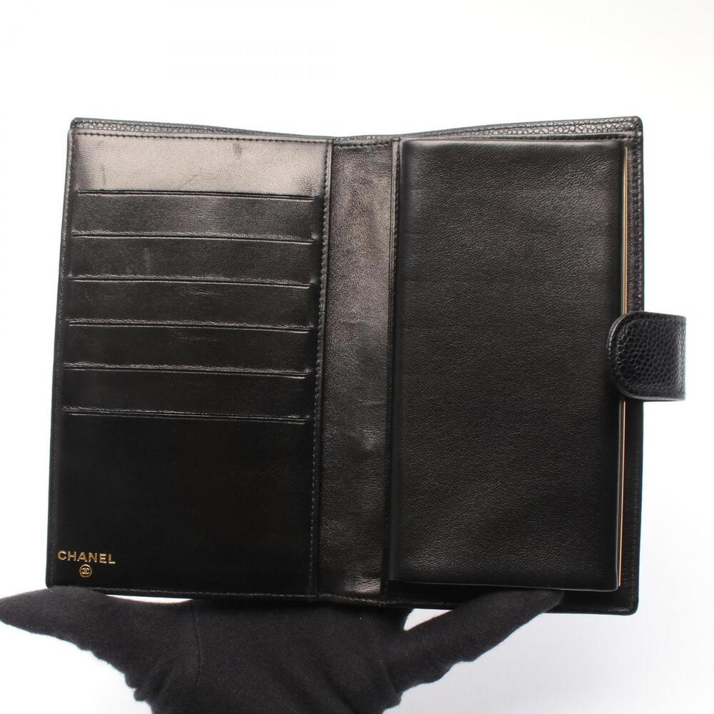 CHANEL Black Leather Logo Wallet - Picture 3 of 7